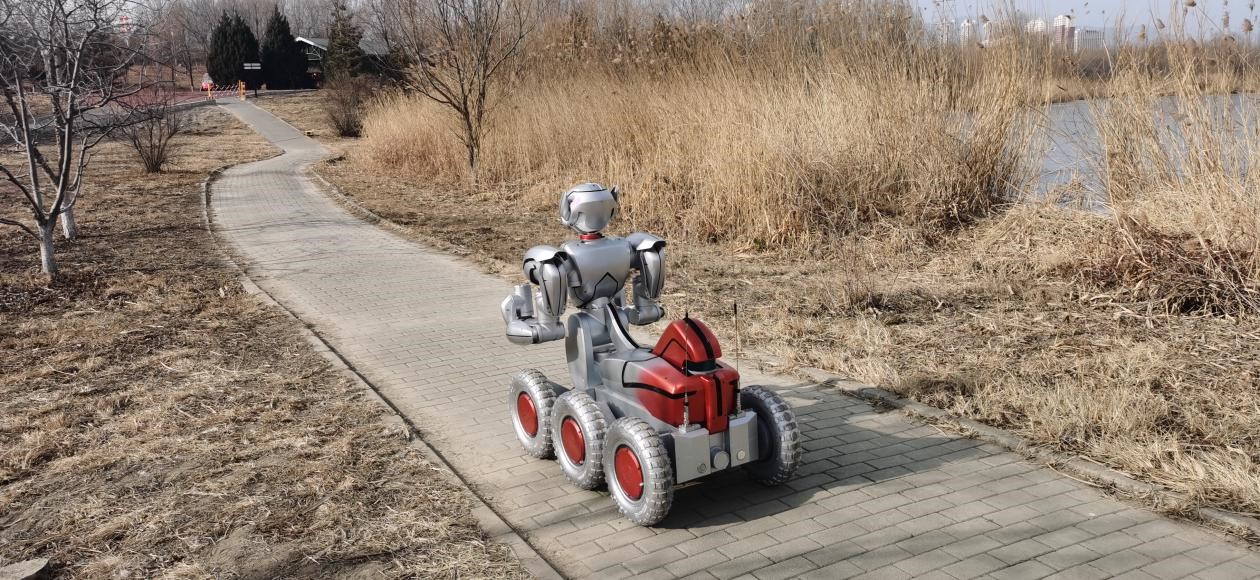 国产机器人超越人类半马纪录靠什么(图1)